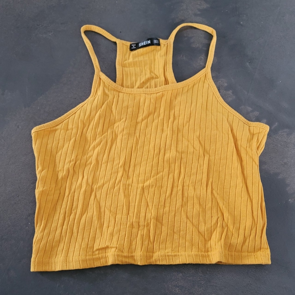 Mustard ribbed croptop